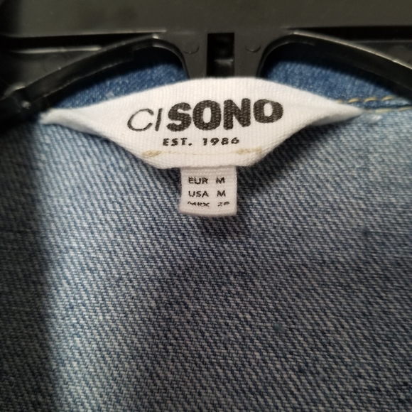 Distressed Jean Jacket - Picture 5 of 6